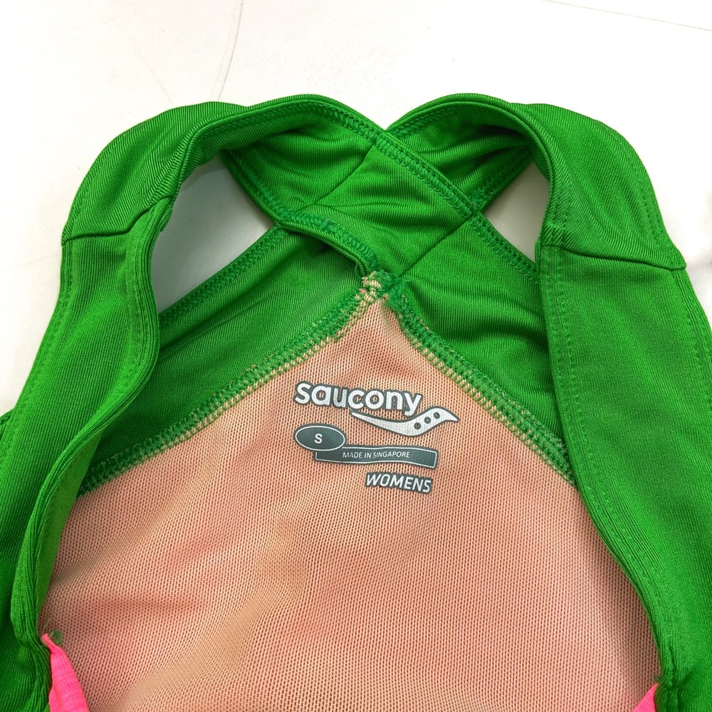 “SOLD”   Saucony hot pink and green workout cute top. Size small. - Picture 5 of 6